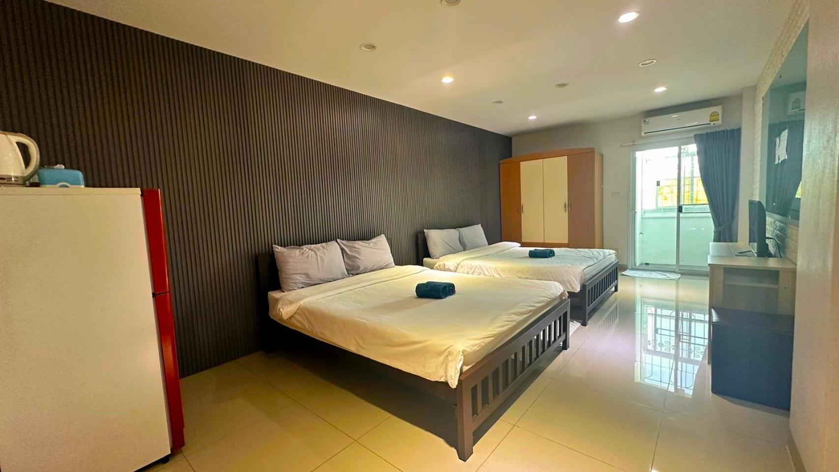At Ease Hotel Suvarnabhumi Bang Phli Exterior photo