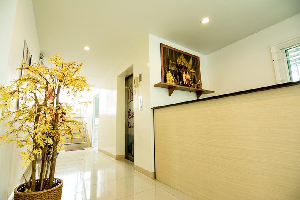 At Ease Hotel Suvarnabhumi Bang Phli Exterior photo