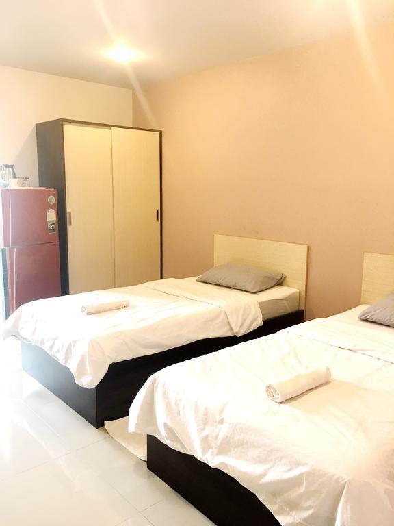 At Ease Hotel Suvarnabhumi Bang Phli Exterior photo